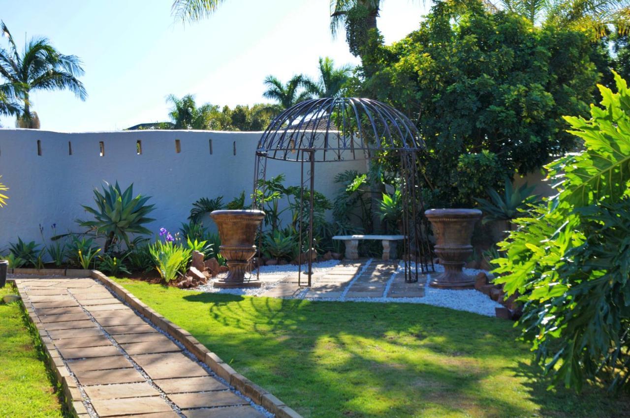 Mi Casa Guest House Uitenhage ภายนอก รูปภาพ